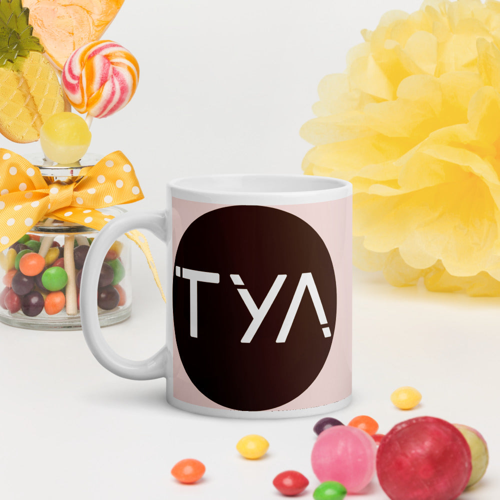 Tya Glossy Mug in Cinderella/Chocolate Dot (11 oz Only)