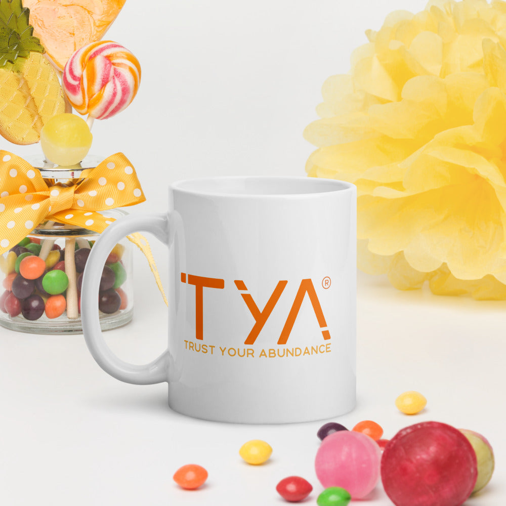 Tya White Glossy Mug in Orange/Melon