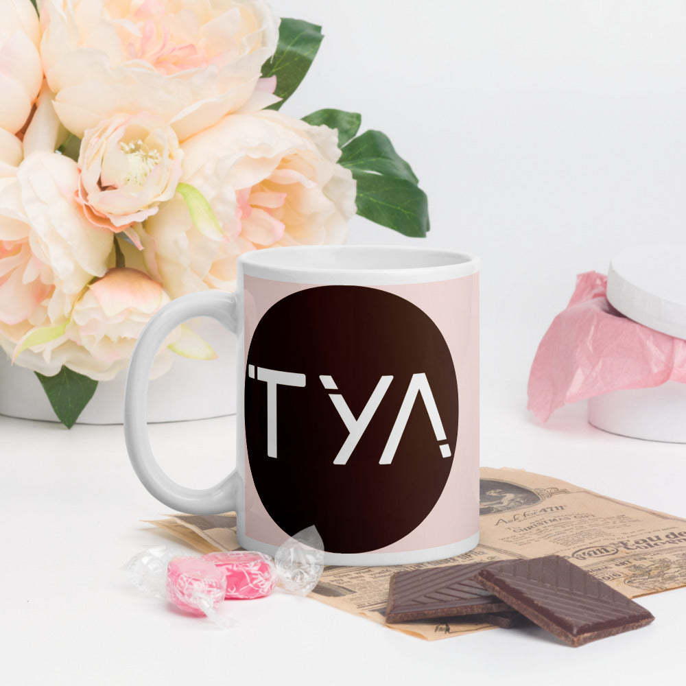 Tya Glossy Mug in Cinderella/Chocolate Dot (11 oz Only)